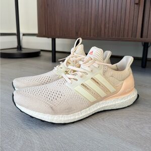 Adidas Women's Ultraboost 1.0 DNA trainers